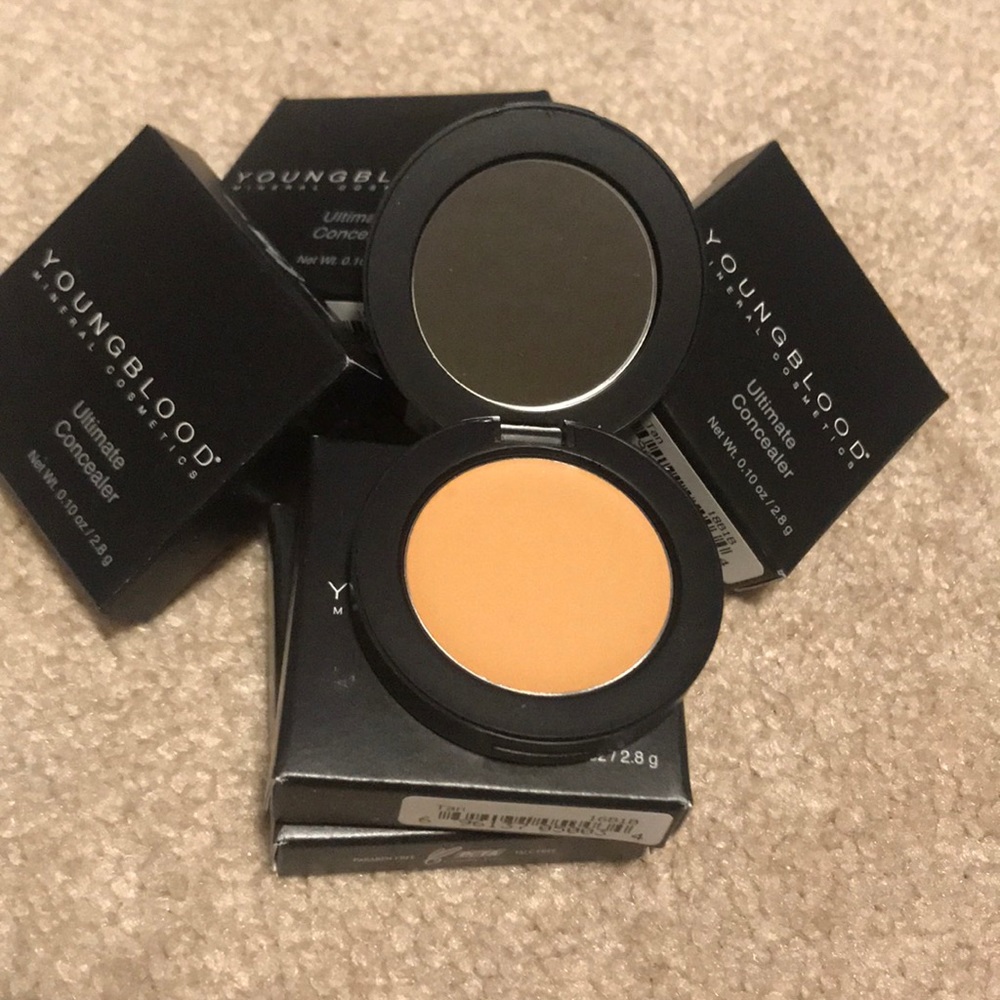 Youngblood ultimate concealer